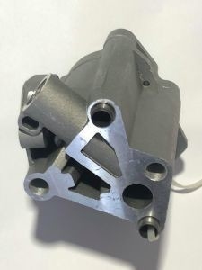 レンジャーローバー 2013 Lr057189 Lr032160 Lr053311用の多気筒ランドローバーオイルポンプ